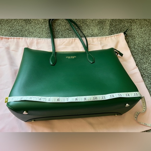 Stunning green Kate Spade zippered pebble tote - Picture 16 of 16
